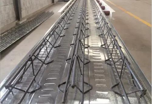 鋼筋桁架樓承板如何在市場中長期發(fā)展？一起聽鋼筋桁架樓承板廠家來聊聊吧。
